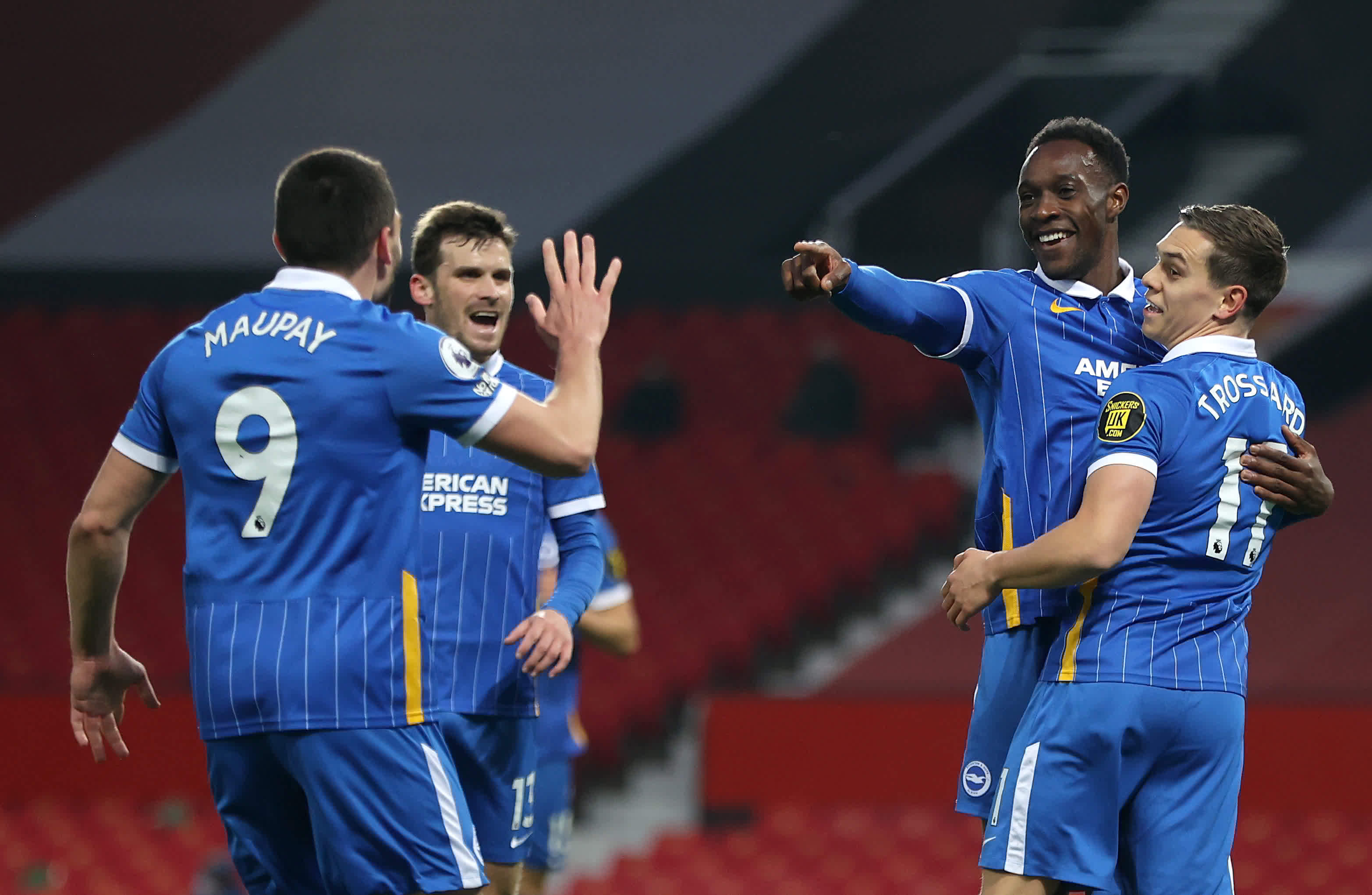 更引发了球 更引发了球